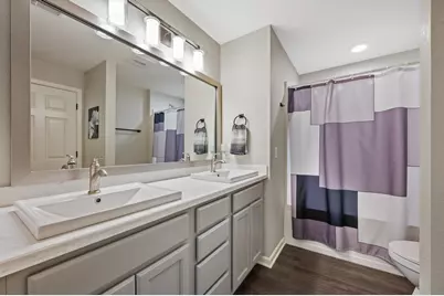 N17W26495  Meadowgrass Cir #B, Pewaukee, WI 53072 - Photo 12