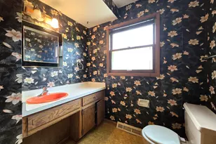 6730 Manchester Dr, Greendale, WI 53129 - Photo 28