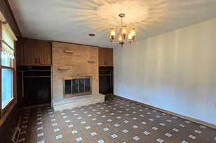 6730 Manchester Dr, Greendale, WI 53129 - Photo 16