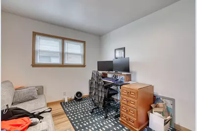 8508 W Keefe Ave, Milwaukee, WI 53222 - Photo 14