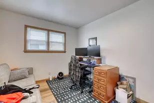 8508 W Keefe Ave, Milwaukee, WI 53222 - Photo 14