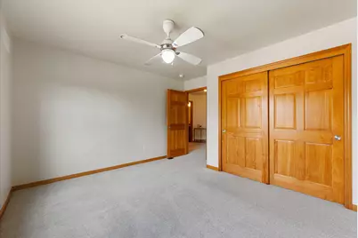 W273N2420  Arlington Ct, Pewaukee, WI 53072 - Photo 28