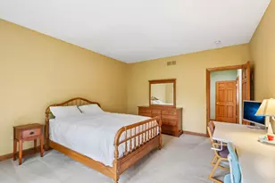 18910 W North Ave, Brookfield, WI 53045 - Photo 18