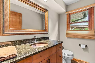 800  Sweetbriar Ct, Waukesha, WI 53186 - Photo 28