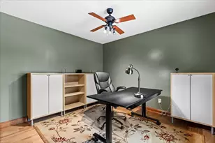 800 Sweetbriar Ct, Waukesha, WI 53186 - Photo 42