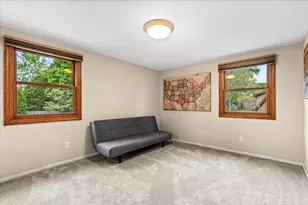 800 Sweetbriar Ct, Waukesha, WI 53186 - Photo 36