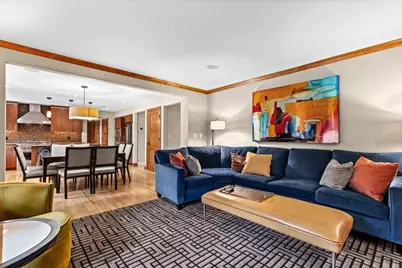 800  Sweetbriar Ct, Waukesha, WI 53186 - Photo 14