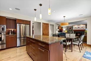 800 Sweetbriar Ct, Waukesha, WI 53186 - Photo 28