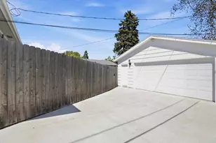 3117 N Main St, Racine, WI 53402 - Photo 26