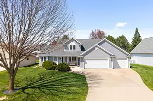 3445 Edinburgh Rd, Green Bay, WI 54311 - Photo 2