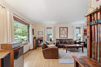 514  69th St, Kenosha, WI 53143 - Photo 4