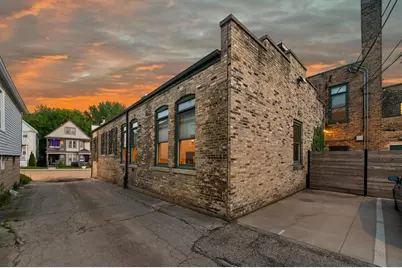 314 E Lincoln Ave #11, Milwaukee, WI 53207 - Photo 56