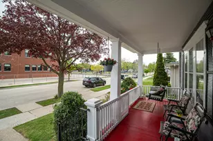 938 Cleveland Ave, Racine, WI 53405 - Photo 2