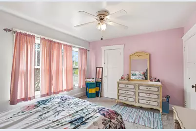 938  Cleveland Ave, Racine, WI 53405 - Photo 14