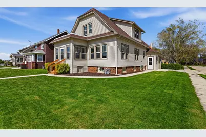944  Detroit St, Sheboygan Falls, WI 53085 - Photo 1