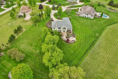 W287N990  Bedouin Ct, Delafield, WI 53188 - Photo 66