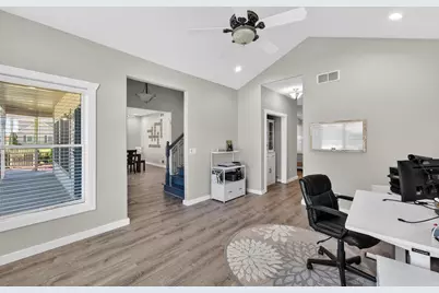 2726  Avalon Ct, Racine, WI 53406 - Photo 16