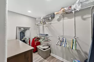 2726 Avalon Ct, Racine, WI 53406 - Photo 38