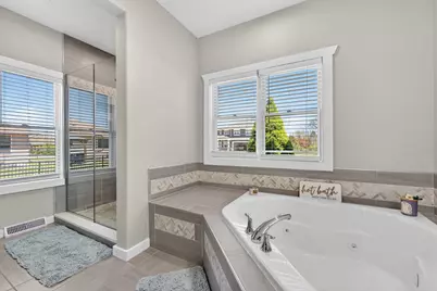 2726  Avalon Ct, Racine, WI 53406 - Photo 22