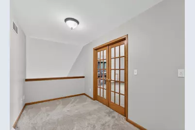 1631  Rolling Green Dr, Racine, WI 53406 - Photo 26