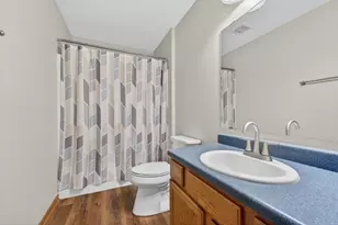 1631 Rolling Green Dr, Racine, WI 53406 - Photo 26