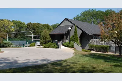 41 E Campus Ct, Racine, WI 53402 - Photo 28