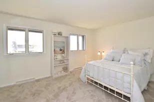 41 E Campus Ct, Racine, WI 53402 - Photo 16