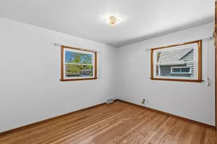 2922 S 102nd St, West Allis, WI 53227 - Photo 14