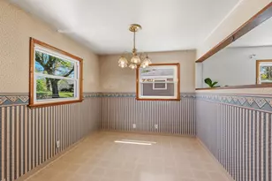 2922 S 102nd St, West Allis, WI 53227 - Photo 6