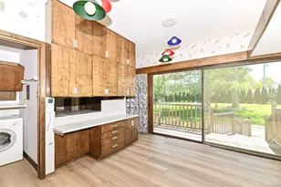 301 W Indian Creek Ct, Fox Point, WI 53217 - Photo 20