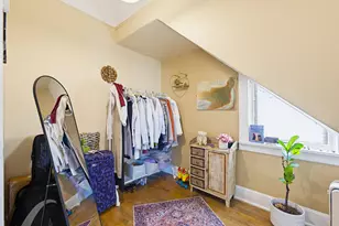 2350 S Lenox St, Milwaukee, WI 53207 - Photo 6