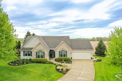 W125S8568  Country View Ct, Muskego, WI 53150 - Photo 2