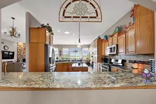 W125S8568 Country View Ct, Muskego, WI 53150 - Photo 10