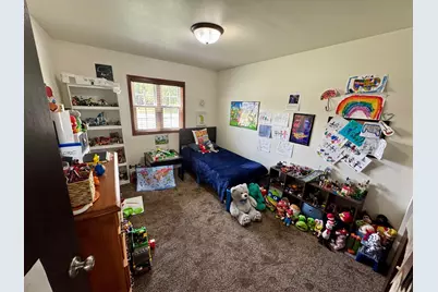 1012  Meadow St, Watertown, WI 53094 - Photo 10