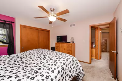 4123 N 95th St, Wauwatosa, WI 53222 - Photo 34