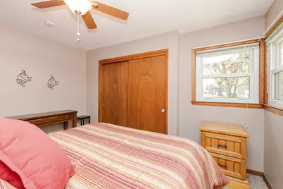 4123 N 95th St, Wauwatosa, WI 53222 - Photo 32