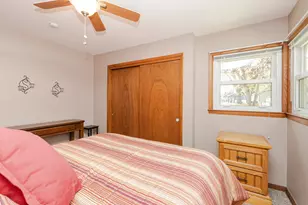 4123 N 95th St, Wauwatosa, WI 53222 - Photo 32