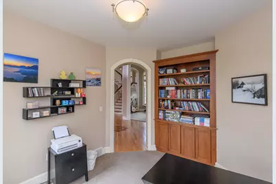10935 N Oriole Ln, Mequon, WI 53092 - Photo 28