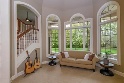 10935 N Oriole Ln, Mequon, WI 53092 - Photo 20