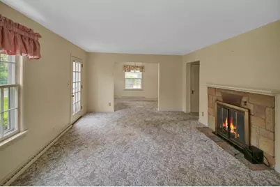 518  S. Lakeshore Dr, Fontana, WI 53125 - Photo 4