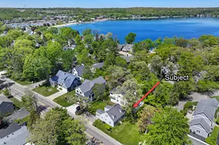 518 S Lake Shore Dr, Fontana, WI 53125 - Photo 2