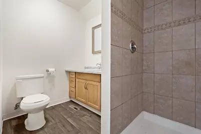 1004 W Mineral St, Milwaukee, WI 53204 - Photo 16