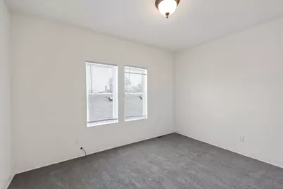 1004 W Mineral St, Milwaukee, WI 53204 - Photo 10