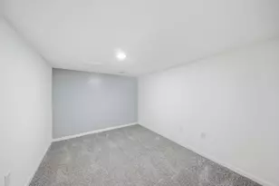 N56W18034 Evergreen Ln, Menomonee Falls, WI 53051 - Photo 38