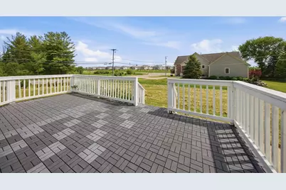 N56W18034  Evergreen Ln, Menomonee Falls, WI 53051 - Photo 40