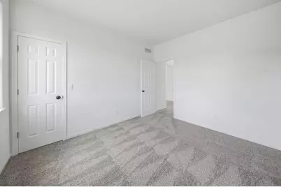 N56W18034  Evergreen Ln, Menomonee Falls, WI 53051 - Photo 18