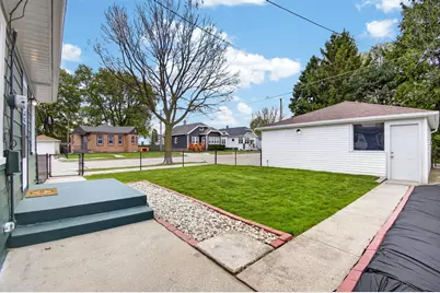 2300  Geneva St, Racine, WI 53402 - Photo 8