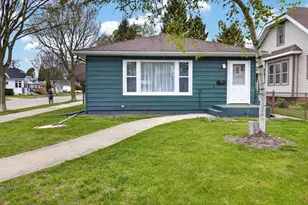 2300 Geneva St, Racine, WI 53402 - Photo 1