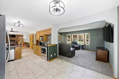 W169N9873  Nigbor Dr, Germantown, WI 53022 - Photo 6