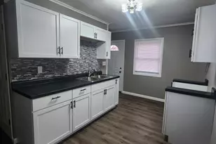 5075 N 50th St, Milwaukee, WI 53218 - Photo 6